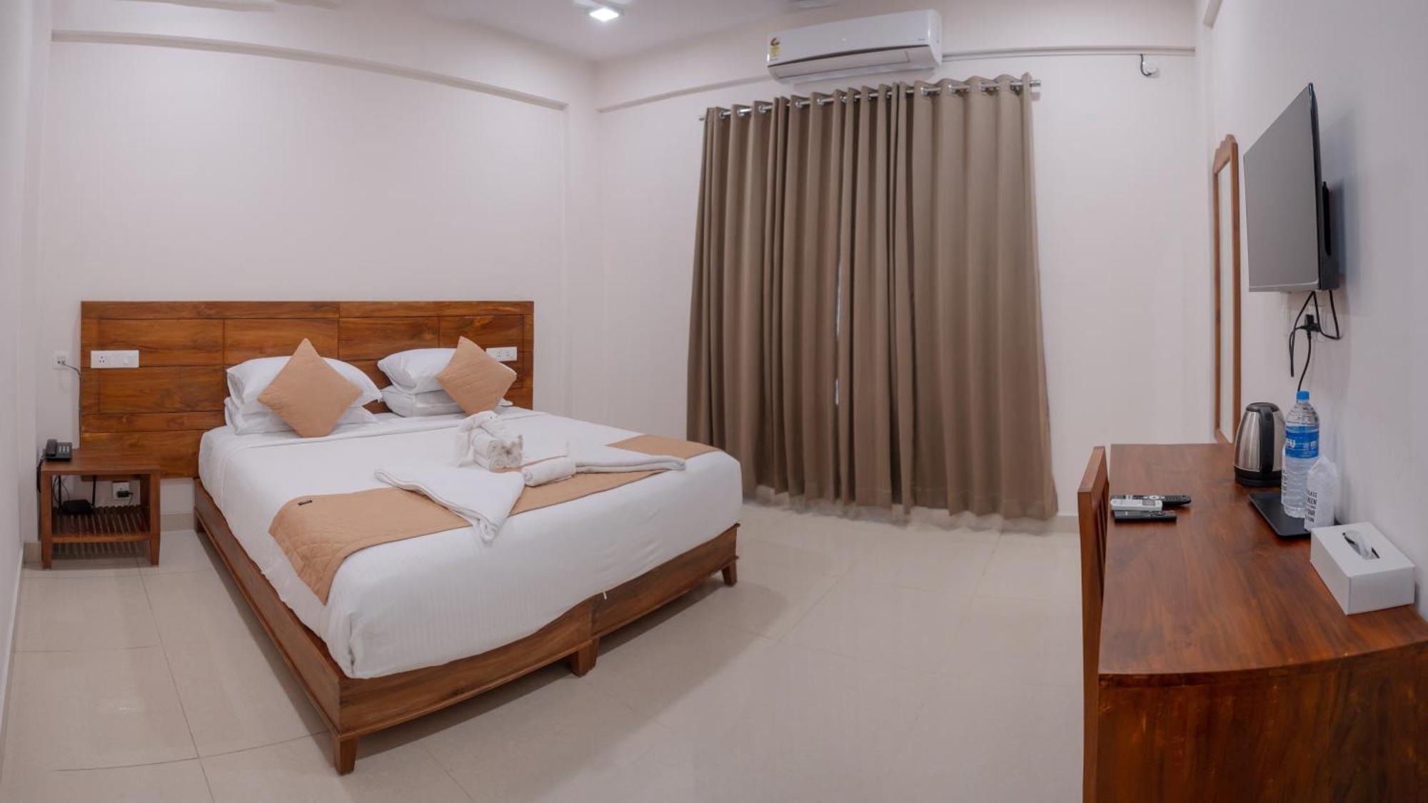 Daffodils Luxury Airport Suites Kochi Kültér fotó