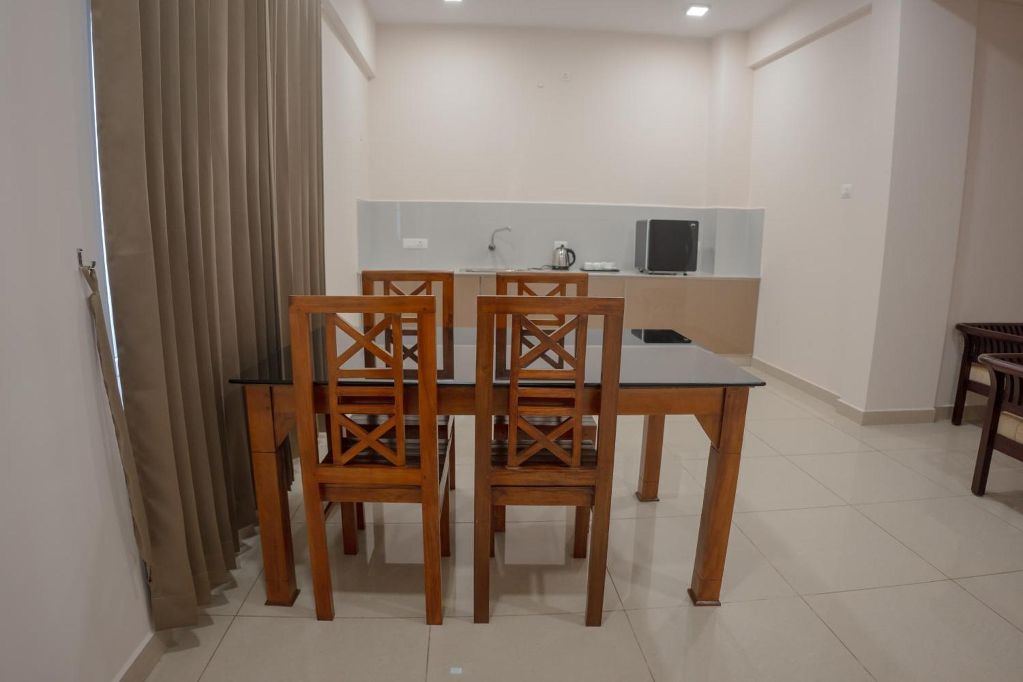 Daffodils Luxury Airport Suites Kochi Kültér fotó