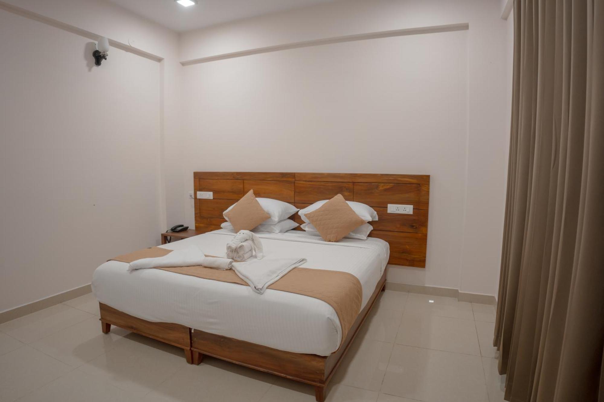 Daffodils Luxury Airport Suites Kochi Kültér fotó