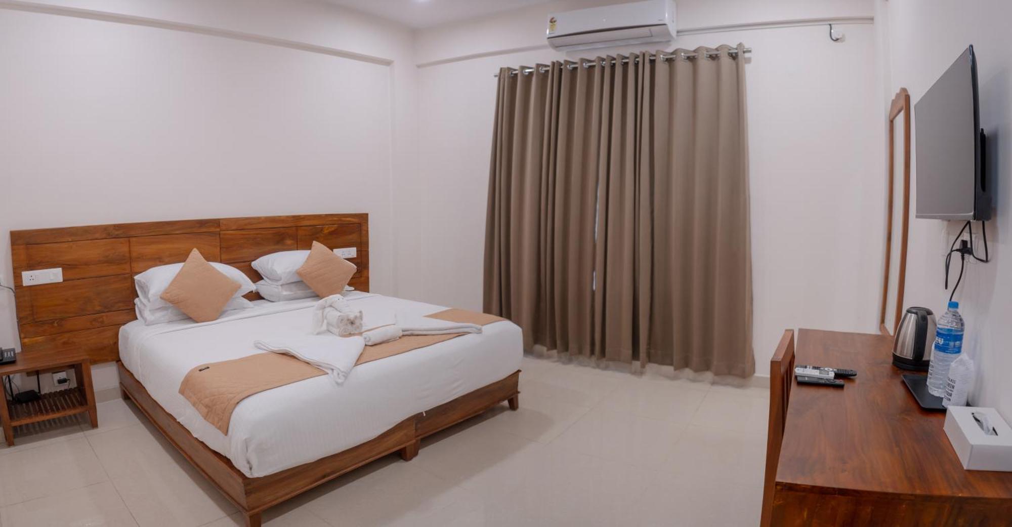 Daffodils Luxury Airport Suites Kochi Kültér fotó