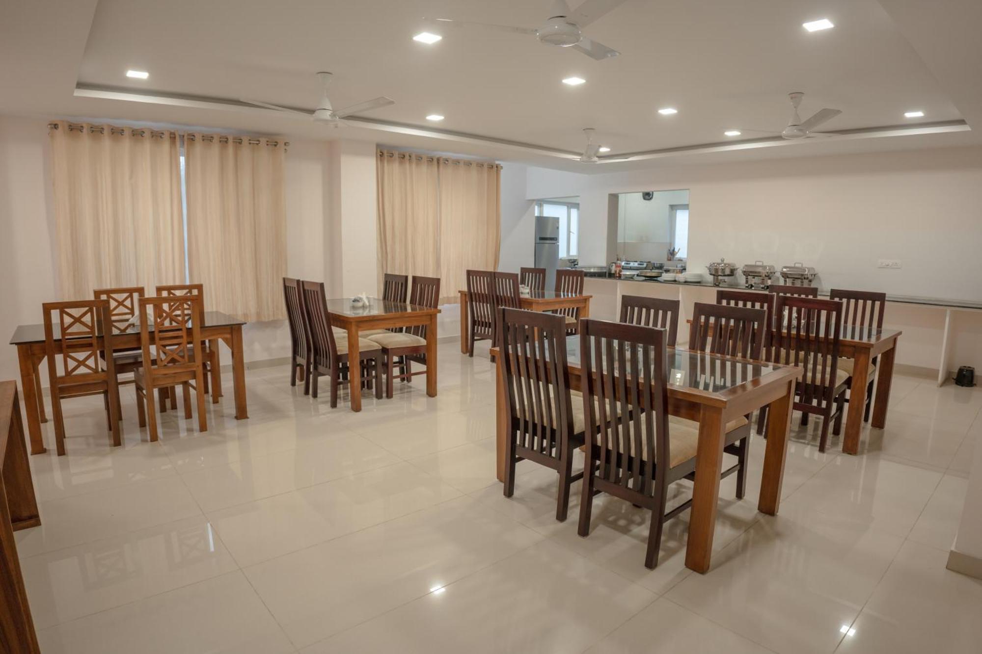 Daffodils Luxury Airport Suites Kochi Kültér fotó